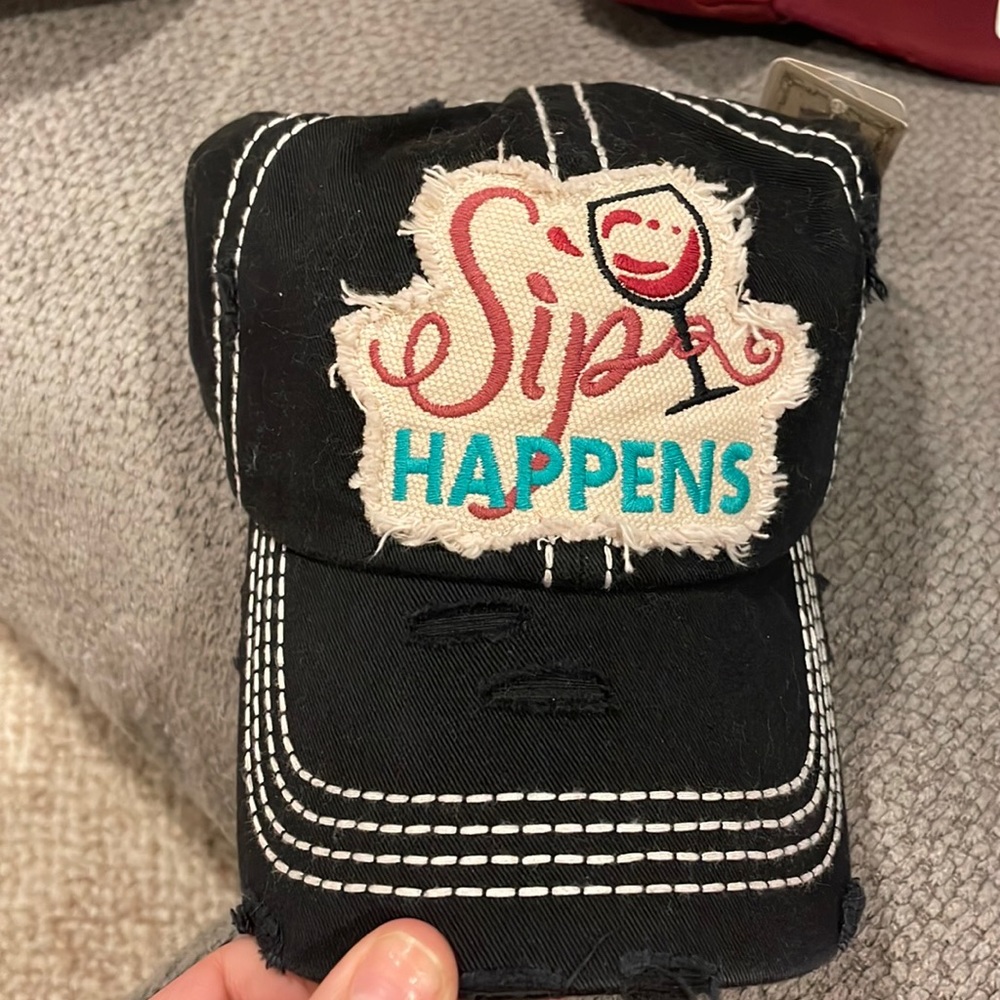 Sup happens hat